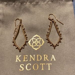 Kendra Scott rose gold